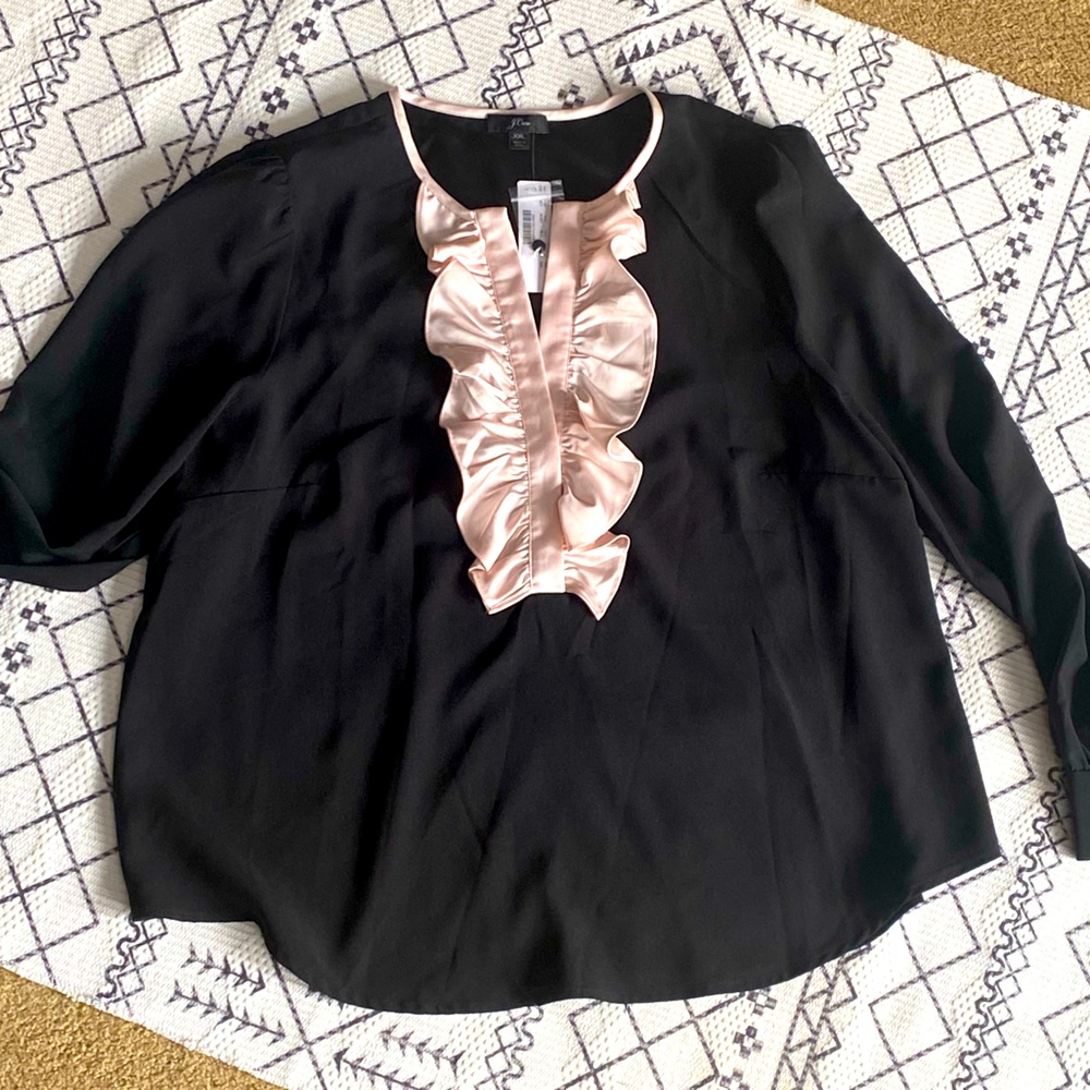 JCrew Black Top w Cream Ruffle. XXL. NWT